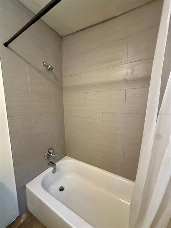 Building Photo - 651 NE Waldo Rd