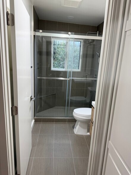 Building Photo - 6219 Monterey Rd