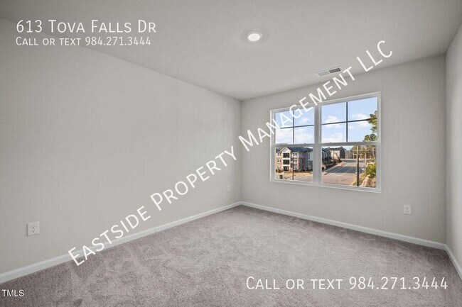 Building Photo - 613 Tova Fls Dr