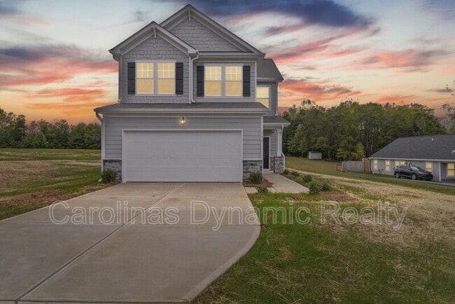 Building Photo - 133 Pumice Dr