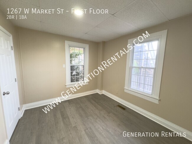 Building Photo - 1267 W Market St