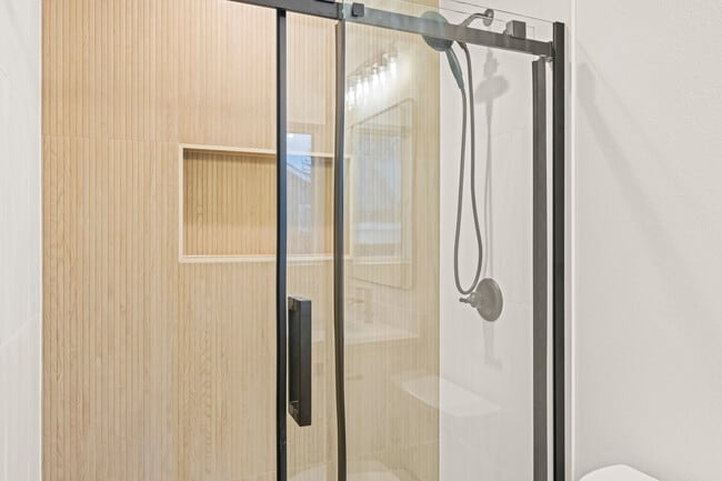 Building Photo - 110 NW 83rd St