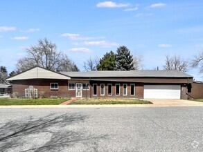 Building Photo - 5960 S Logan Ct