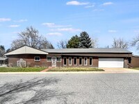 Building Photo - 5960 S Logan Ct