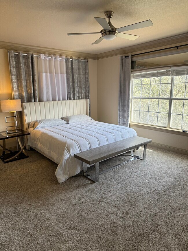 Building Photo - 1738 Hadbury Ln