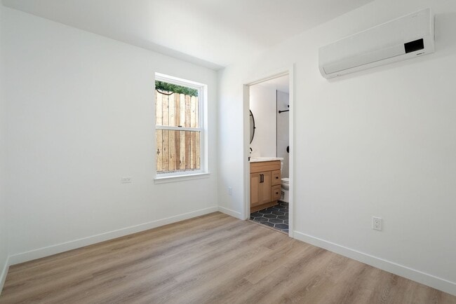 Building Photo - AVAILABLE FOR 2026-2027 SCHOOL YEAR...14 B...