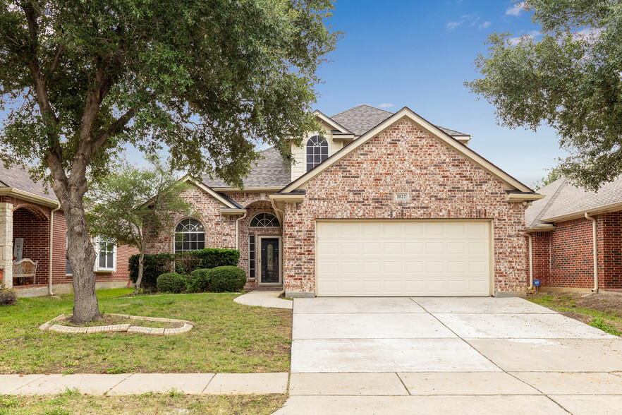 Primary Photo - 1022 Shortleaf Pine Dr