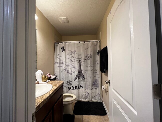 Building Photo - 4046 Mountain Chestnut Way