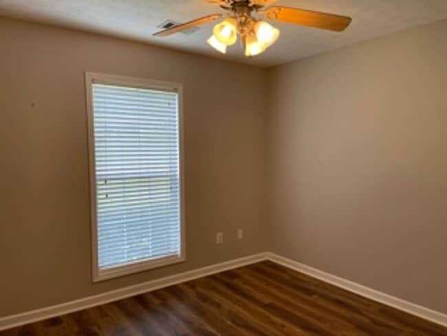 Building Photo - 2705 Cunningham Ct