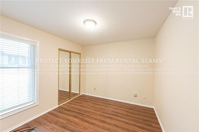 Building Photo - 41 Melinda Ln