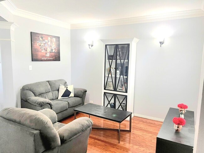 Building Photo - 16222 Wilmington Park Ln