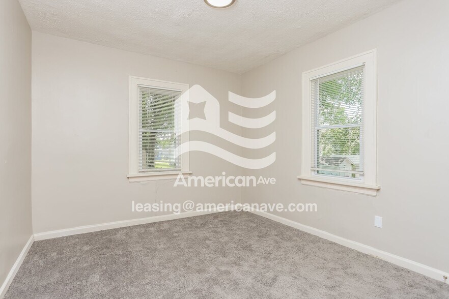 Building Photo - 6530 Avalon Ave