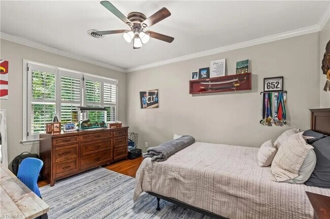 Building Photo - Beautiful Updated Home for Rent in New Irv...