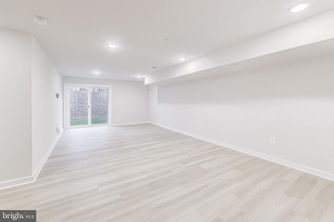 Building Photo - 13317 Petrel St