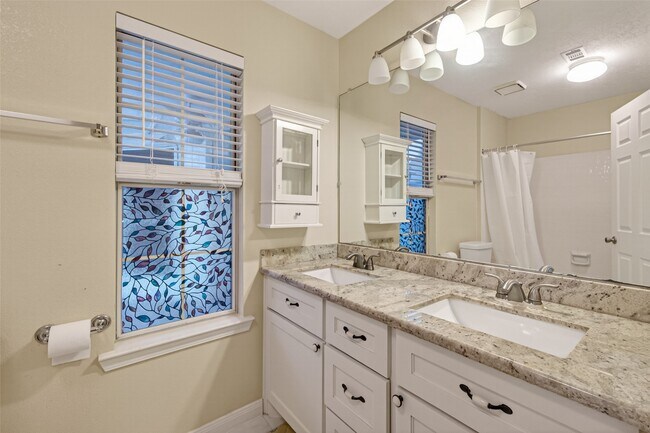 Building Photo - 14018 Danton Falls Dr