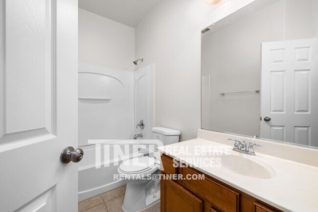 Building Photo - 1422 Stoney Cross Ln