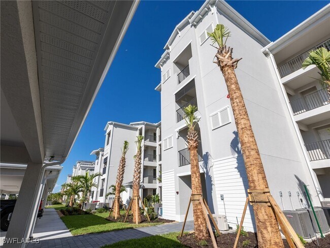 Building Photo - 5807 Double Eagle Cir