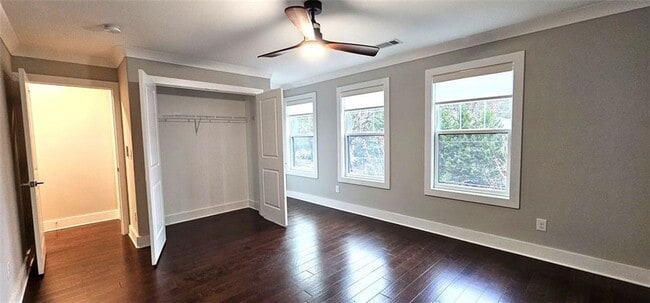 Building Photo - 1993 Memorial Dr SE