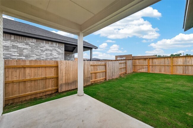 Building Photo - 7327 Blue Gentiana Ln