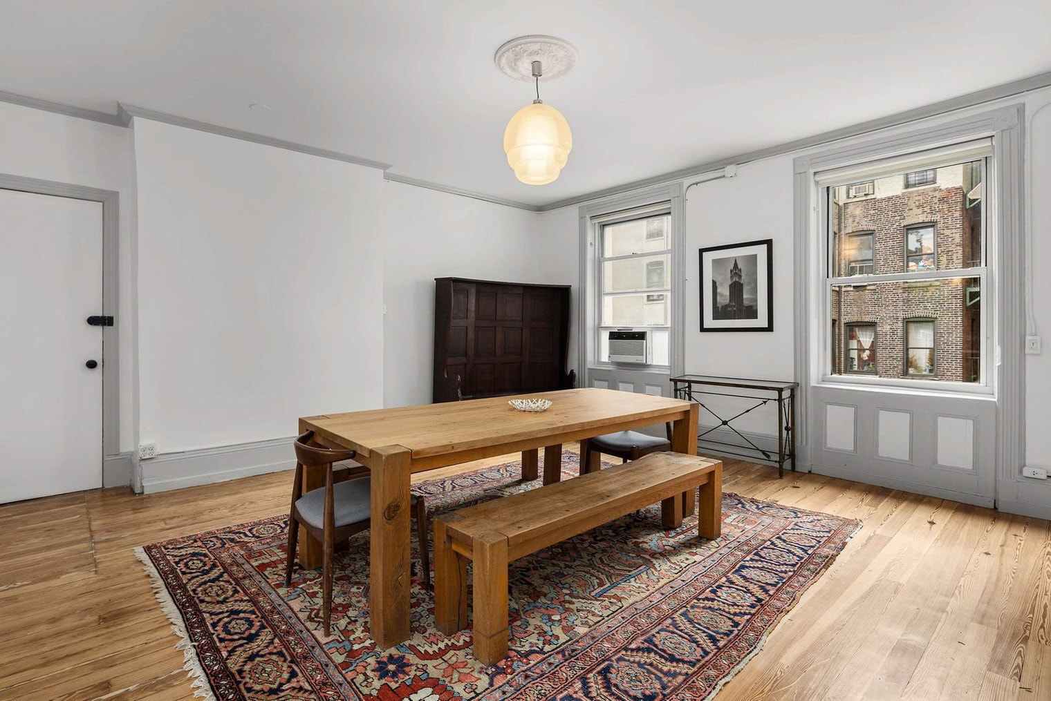 Building Photo - 185 E Broadway