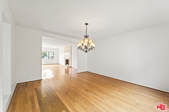 Building Photo - 6237 Warner Dr