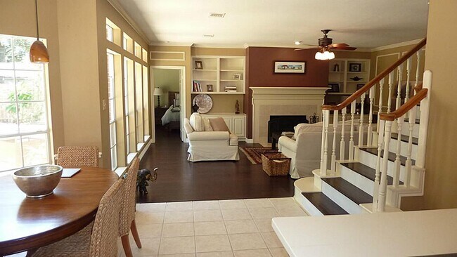 Building Photo - 3814 Bayou Bend Ct