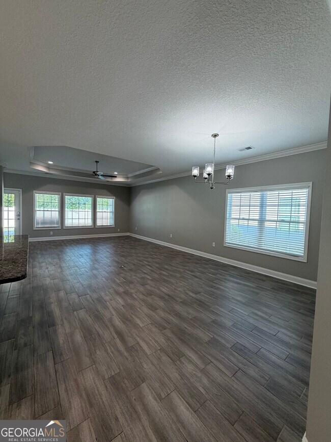 Building Photo - 148 The Villas Wy