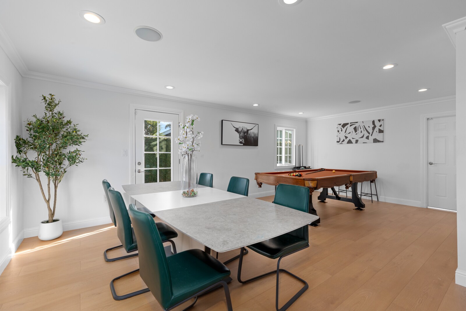 Building Photo - 17131 Autumn Cir