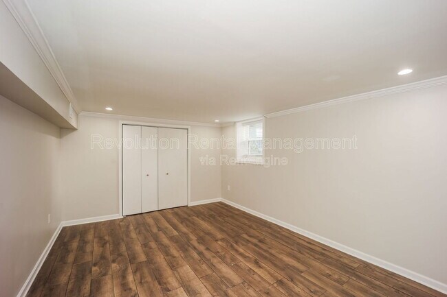 Building Photo - 3702 Chesapeake Way
