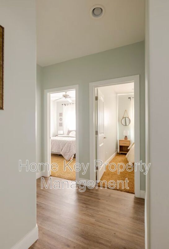 Building Photo - 1593 E Scenic Sunrise Dr