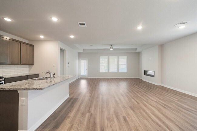 Building Photo - 2866 Terrace Grove Dr