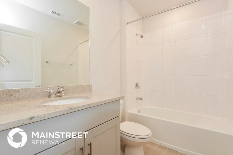 Building Photo - 1082 Oak Vly Dr