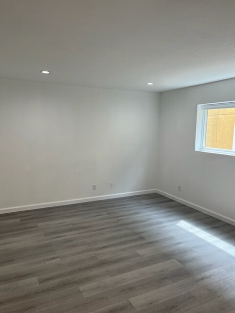 Building Photo - 5529 Fulcher Ave