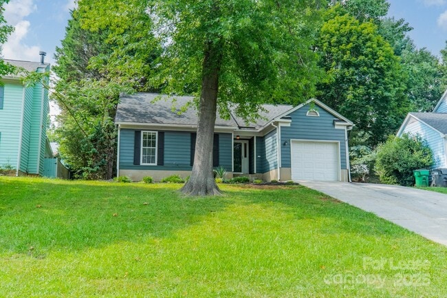 Building Photo - 8027 Sherington Way