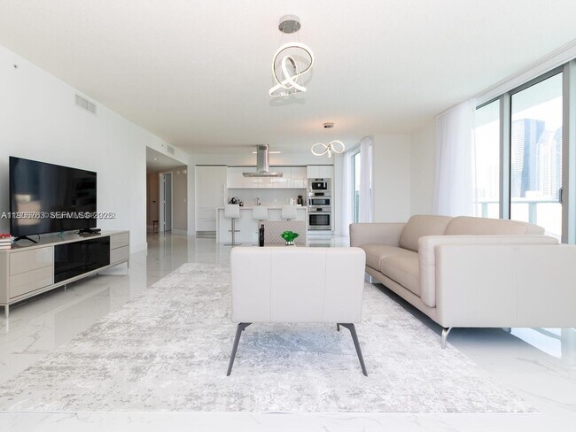 Building Photo - 330 Sunny Isles Blvd