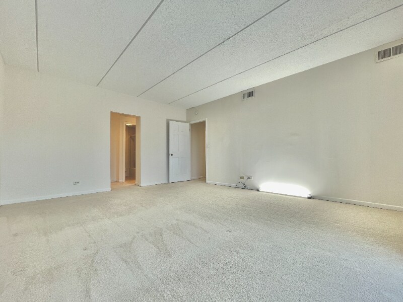 Building Photo - 12900 W Heiden Cir