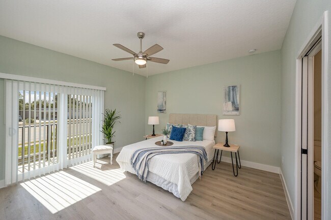 Building Photo - 870 Paddleboard Ct