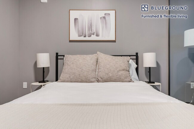 Building Photo - 1313 L St NW