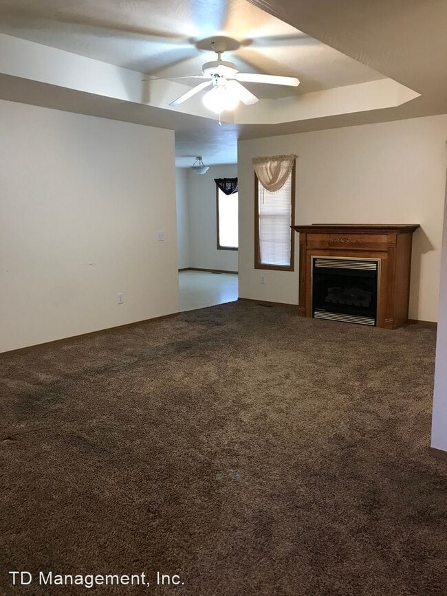 Building Photo - 3 br, 2 bath House - 4325 S Farm Road 125