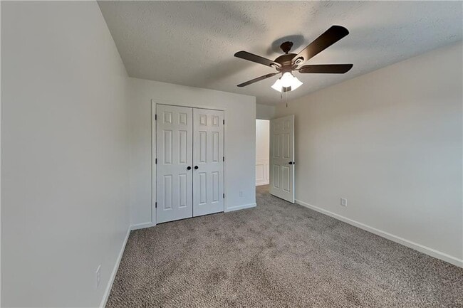 Building Photo - 3070 Serenade Ct