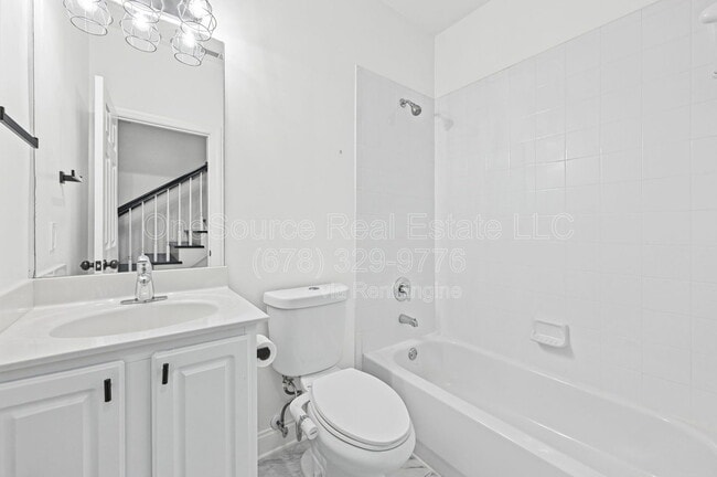 Building Photo - 12030 Stonebrook Cv