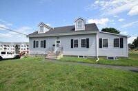 Building Photo - 909 North St