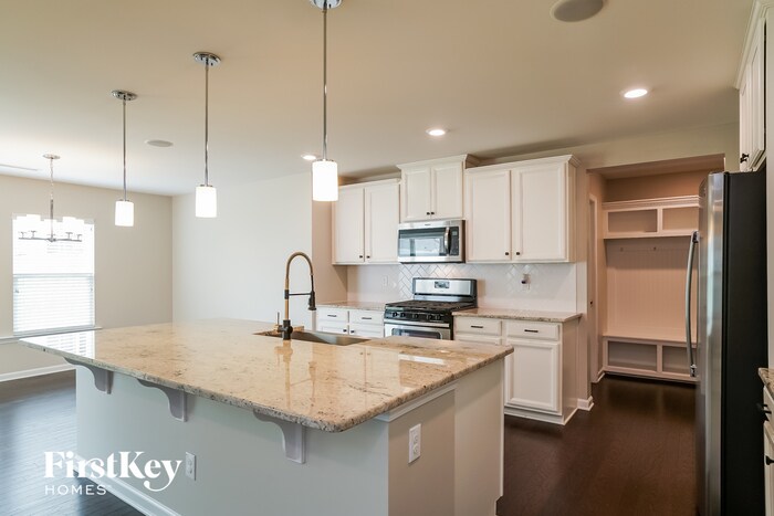 Building Photo - 142 Pamlico Dr
