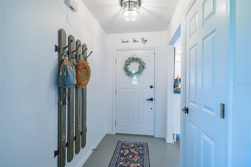 Building Photo - 37340 Derbyshire Dr