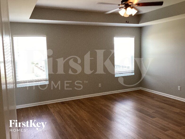 Building Photo - 3332 Almar Knot Dr