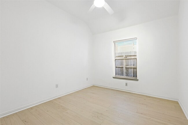 Building Photo - 7835 Stone Oak Ct