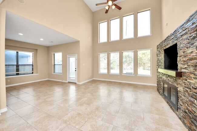 Building Photo - 7111 Wild Trl