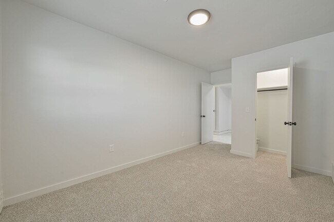 Building Photo - 121 NW 79th St
