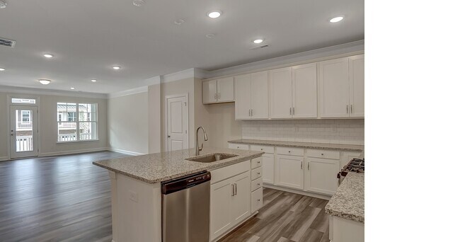 Building Photo - 2310 Creekmere Ln