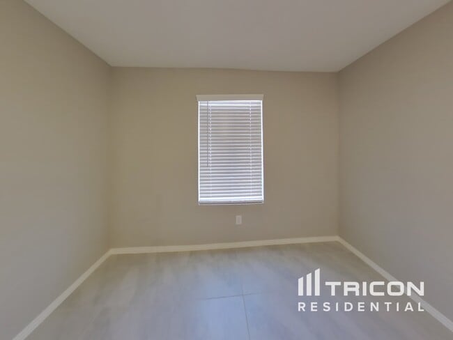 Building Photo - 1612 Clairborne Ct